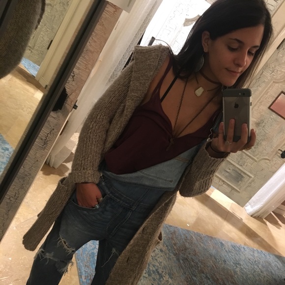 Meet your Posher, Gina - Picture 2 of 4